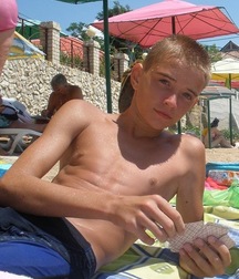 Showoffs Monday’s Gay Tube Shirtless 5f4da9be3f1bb.jpeg