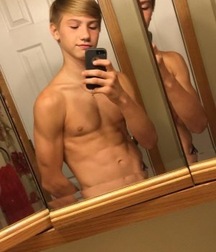 Gay Tube Showoffs & More  5f5b9a9d8a915.jpeg