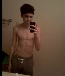 Monday leftovers gay tube twink selfies 5f84d6eda29a3.jpeg
