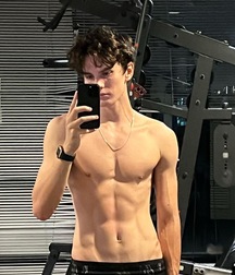 Hump day boys love shirtless twink tube selfies 61e82970147ac.jpeg