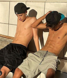 Set 70 Twinks are so hard and hot boys nude 6251fc404eb7a.jpeg