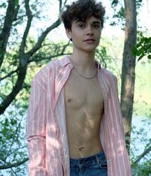 sit on my throne twink tube cute 62976eedc2d02.jpeg