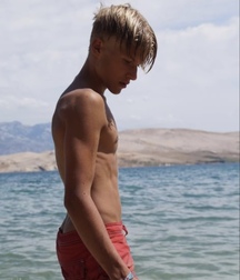 GayTube Hot Gorgeous beautiful Delicious set 62a8e8ec314ce.jpeg
