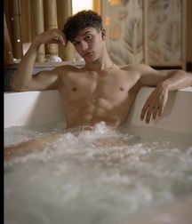 GayTube Hot Gorgeous beautiful Delicious set 62a8e96f59af3.jpeg