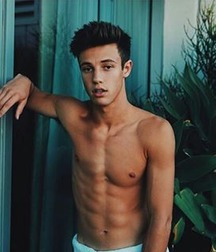 Nash Grier and Cameron Dallas 56e1cb7c01afb.jpg