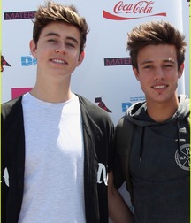 Nash Grier and Cameron Dallas 56e1cbc7c068b.jpg