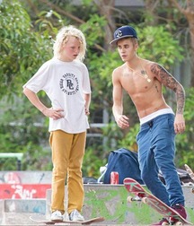 Skaters 1 56f485716b690.jpg
