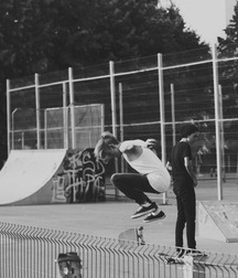 Skaters 2 56f487628a965.jpg