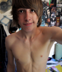 Emo 2 570d4ba22c860.jpg