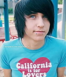 Emo 2 570d4ba9f2308.jpg
