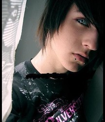 Emo 3 570d4d8d37cc3.jpg