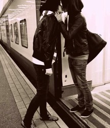 Emo 4 570d55f157140.jpg