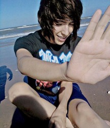 Emo 4 570d55f65741d.jpg