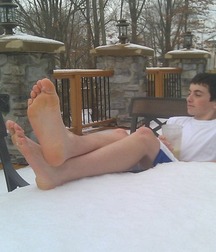 Billy's Hot Feet 1 570fc8ec247d5.jpg