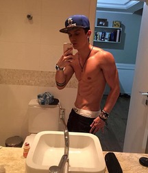 Billy's Hot picks 18 5714334d55bb3.jpg