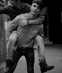 Billy's Couples In Love 571be8c82916f.jpg
