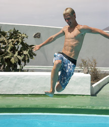Billy's Hot Picks 65 57353710675c9.jpg