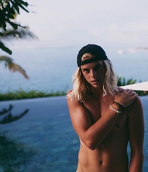 Billy's Hot Picks 244 Beautiful Hair 578941f742bd9.jpg