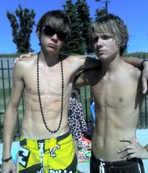 Billy's Hot Picks 272 579683fe8aeac.jpg