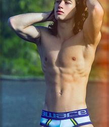 Billy's Hot Picks 296 579e24731c2f1.jpg
