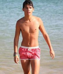 Billy's Hot Picks 318 57a3b1afe82c5.jpg