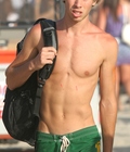 Billy's Hot Picks 340 57a7ebfc7da4d.jpg