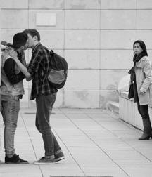 Billy's Hot Picks 386 Kisses 57b8dd33adbc0.jpg