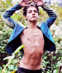 Billy's Hot Picks 409 57bd1d8c34e21.jpg
