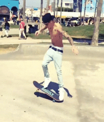 Billy's Hot Picks 416 Justin BIeber Gifs 57be77042e035.gif