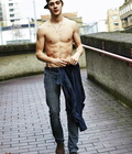 Billy's Hot Picks 418 57bf5b723b238.jpg
