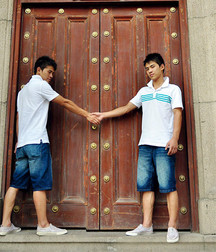 Billy's Hot Picks 503 57e08f1575c1d.jpg