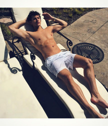 Billy's Hot Picks 593 580d3d536733a.jpg