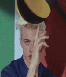 Billy's Hot Picks 636 Gifs 58165f2ecc100.gif