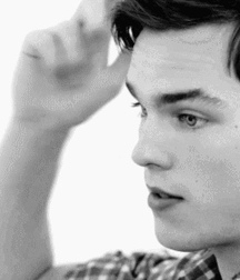 Billy's Hot Picks 671 Nicholas Hoult 5826b59d599ec.jpg