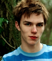 Billy's Hot Picks 671 Nicholas Hoult 5826b5a726cce.jpg