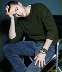Billy's Hot Picks 671 Nicholas Hoult 5826b5aacb3ac.jpg