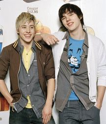 Billy's Hot Picks 676 Mitch Hewer 5828ebf918004.jpg