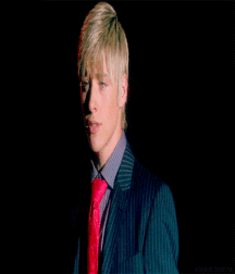 Billy's Hot Picks 676 Mitch Hewer 5828ec20e88f5.gif