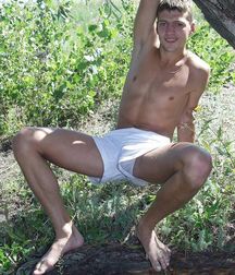 Billy's Hot Picks 692 Feet 58375516d9f06.jpg