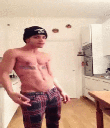Billy's Hot Picks 706 Gifs 583b1f5cbdc35.gif