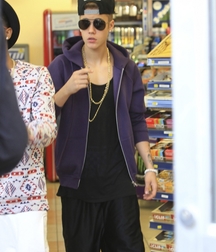 Billy's Hot Picks 730 Justin Beiber 583dbd763f8cf.jpg
