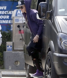 Billy's Hot Picks 730 Justin Beiber 583dbd7771dce.jpg