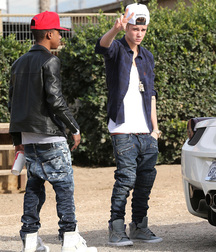 Billy's Hot Picks 730 Justin Beiber 583dbd9d5d9e9.jpg