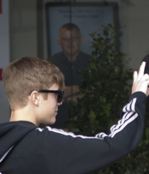 Billy's Hot Picks 729 Justin Beiber 583dbdb96c474.jpg