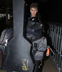 Billy's Hot Picks 729 Justin Beiber 583dbdc582fd4.jpg