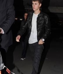 Billy's Hot Picks 729 Justin Beiber 583dbdcb0d6cf.jpg