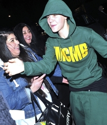 Billy's Hot Picks 729 Justin Beiber 583dbdcf9478c.jpg
