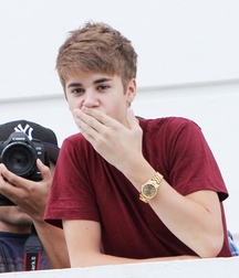 Billy's Hot Picks 729 Justin Beiber 583dbddb7ea82.jpg