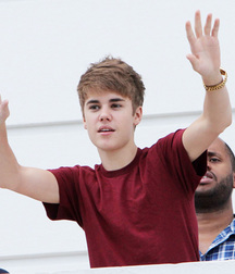 Billy's Hot Picks 729 Justin Beiber 583dbddd1f19f.jpg
