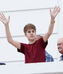Billy's Hot Picks 729 Justin Beiber 583dbdde75fb6.jpg